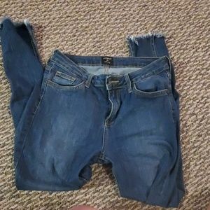 Jean's